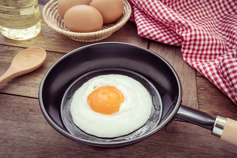 Chảo chống dính có an toàn cho sức khỏe không? Chao chong dinh co an toan cho suc khoe khong?