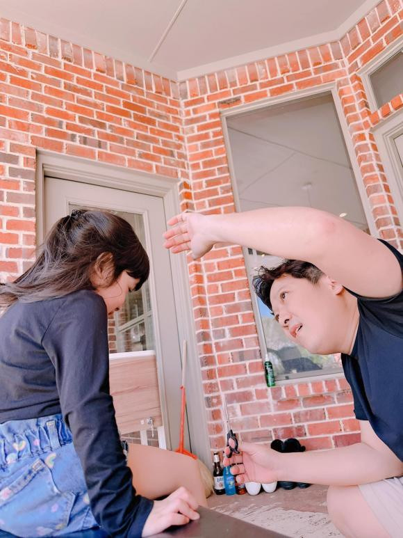 Truong Giang tro tai cat toc cho con gai cung, ket qua bat ngo-Hinh-2