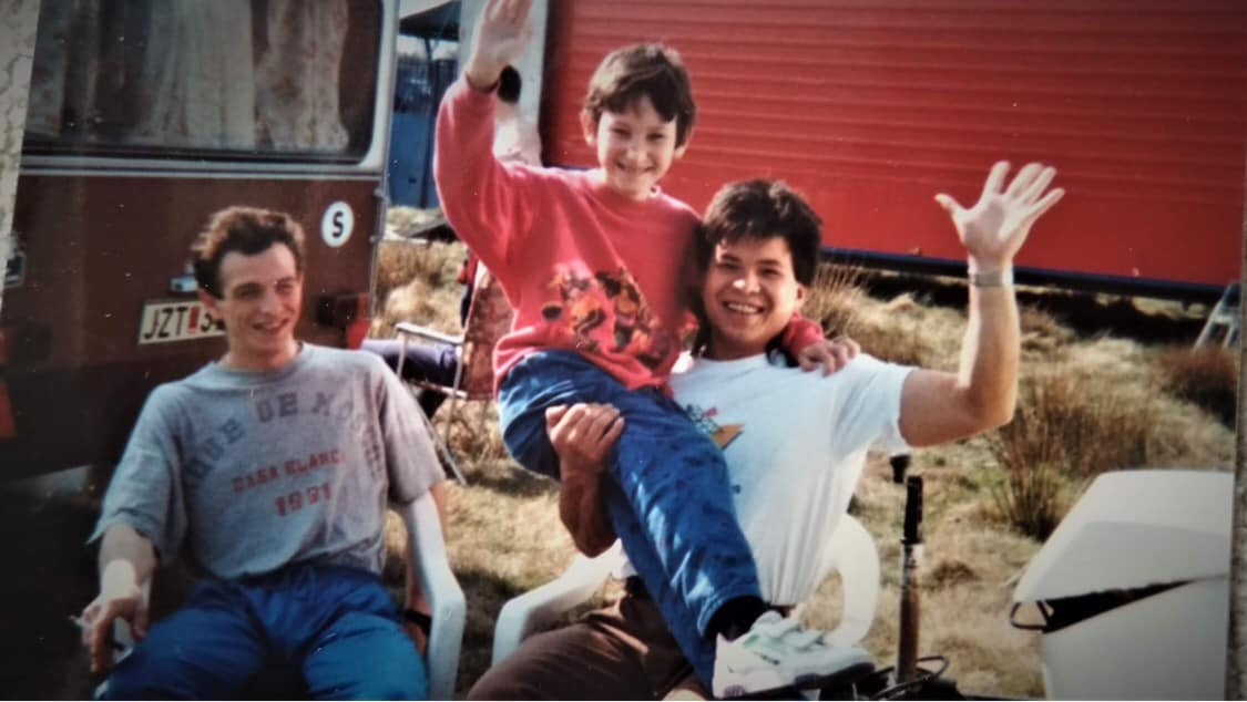 "Ông vua xiếc Việt" kể chuyện ăn ngủ cùng trăn khổng lồ ảnh 2 "Ông vua xiếc Việt" kể chuyện ăn ngủ cùng trăn khổng lồ ảnh 2