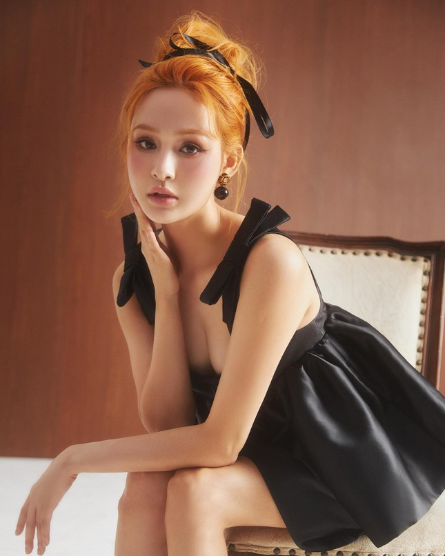 Hien Ho tro lai: 'Van de nam o tu trong cua nghe si'