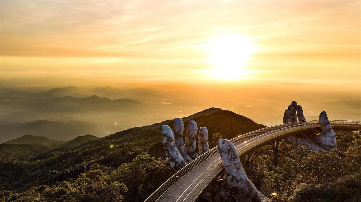 Cầu Vàng - 5 năm nhìn lại hiện tượng du lịch của Việt Nam Cau Vang - 5 nam nhin lai hien tuong du lich cua Viet Nam