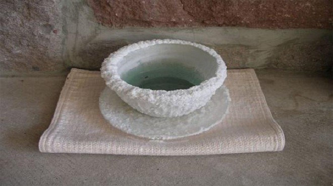 Phong thủy nhà ở: "Trăm cái lợi" khi đặt bát muối ở góc nhà - Hình 2 Phong thuy nha o: