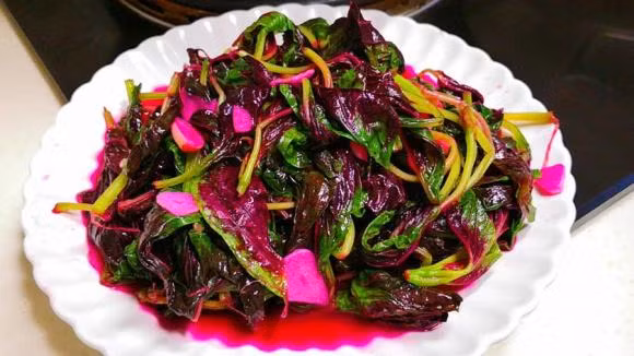 Uong mot hop sua khong bang an 1 can rau nay