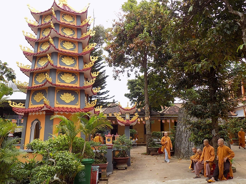 Doc dao kien truc Phat giao tai Pleiku-Hinh-2