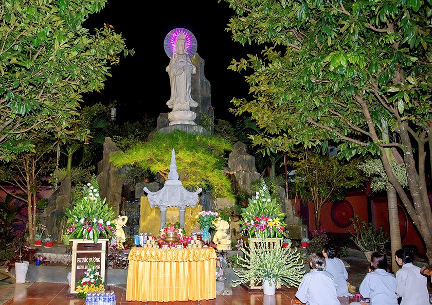 Doc dao kien truc Phat giao tai Pleiku-Hinh-3