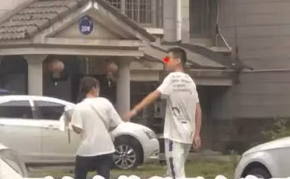 Vo lay het tien mung cuoi cho nguoi yeu cu chua benh-Hinh-2