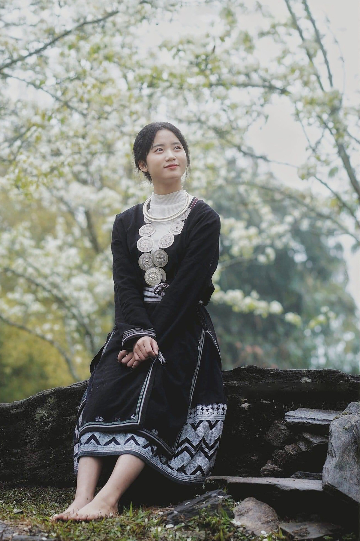 Lac buoc giua vuon hoa le dep o Na Hang, Tuyen Quang-Hinh-10