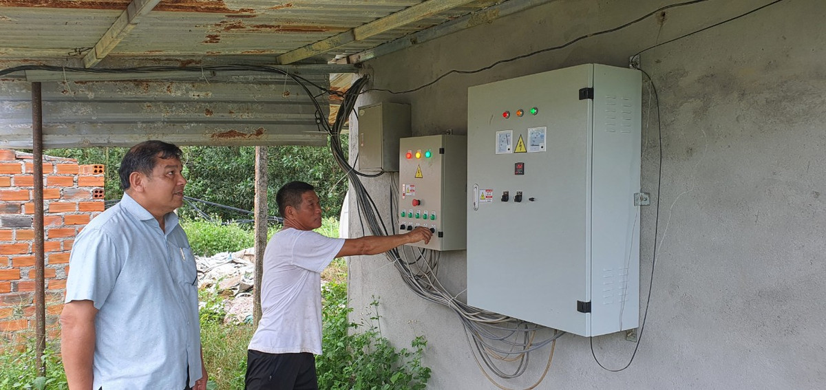 Nuôi gà tự động hóa, nông dân rủng rỉnh vài trăm triệu/lứa - Hình 4 Nuoi ga tu dong hoa, nong dan rung rinh vai tram trieu/lua-Hinh-4