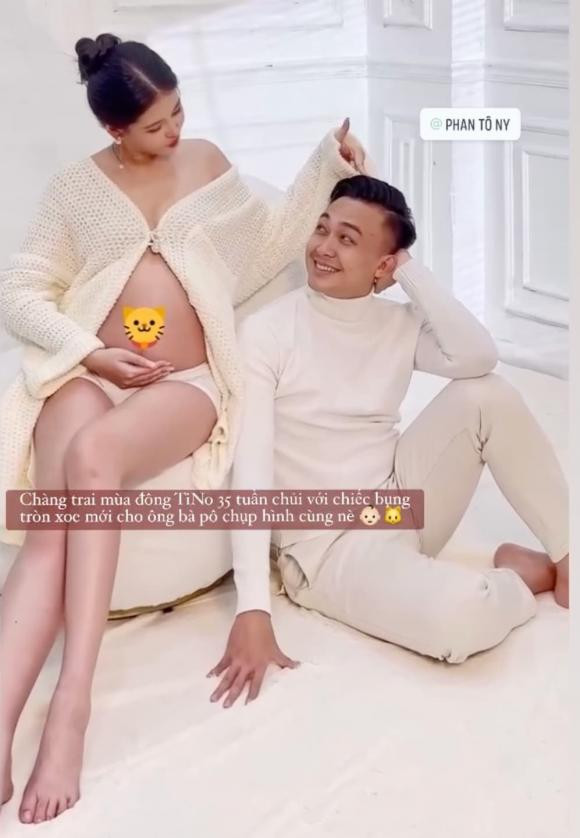 Le Au Ngan Anh khoe bung bau tron xoe khi chup anh cung chong-Hinh-2