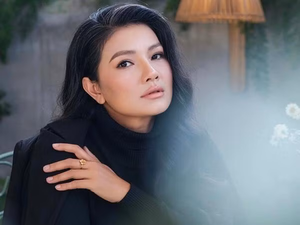 Kieu Trinh: “Con gai xau ho bo hoc vi toi bi goi nu hoang canh nong“-Hinh-2