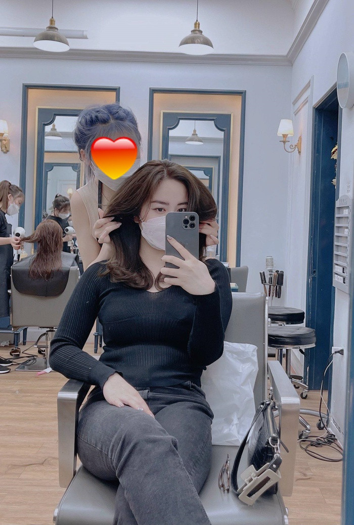 Đặt cả tháng, chờ đến nửa đêm để làm móng, làm tóc ăn Tết - Hình 6 Dat ca thang, cho den nua dem de lam mong, lam toc an Tet-Hinh-6