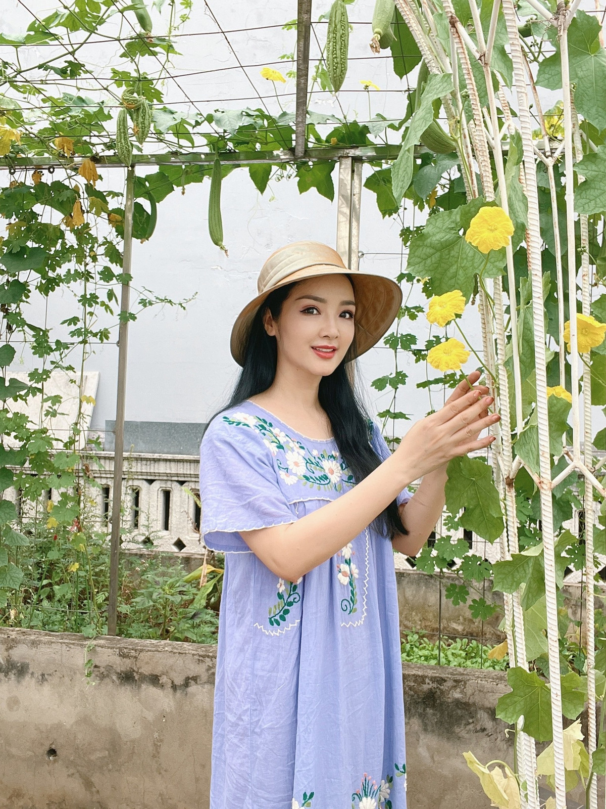 Hoa hậu độc nhất vô nhị Giáng My: Tuổi 52 trong căn biệt thự xa hoa - 3