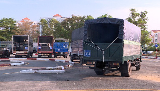 TP HCM: Giam doc trung tam dao tao lai xe dua 1 ti dong cho 2 chuyen vien thue-Hinh-7