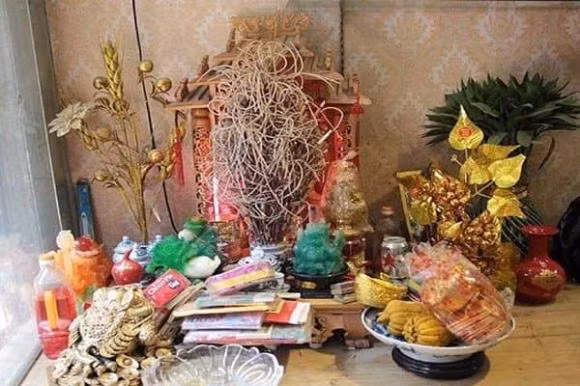 Tien giay, vang ma co nen dat lau tren ban tho de cau tai loc?-Hinh-3