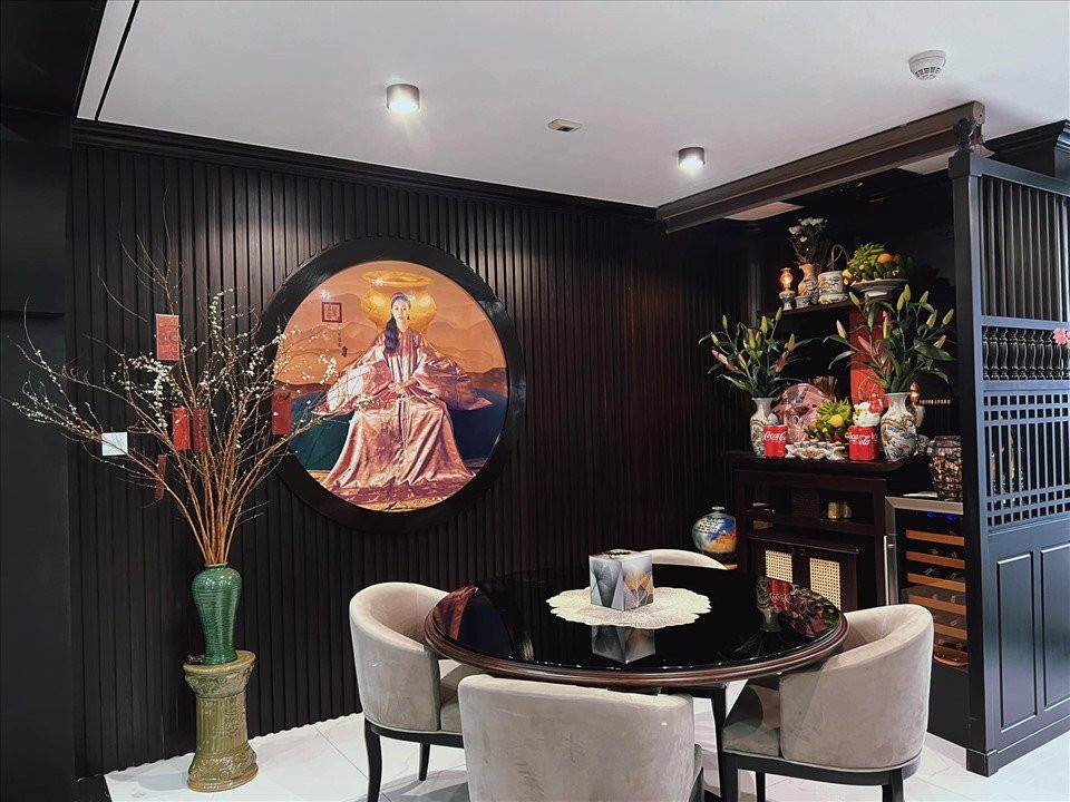 Diem chung giua 2 co ngoi cua vo moi va vo cu Shark Binh-Hinh-2