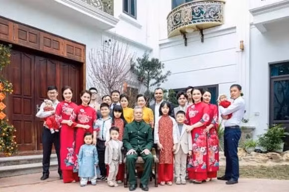 Me ruot Hoa Minzy: Tao tan vi con, ve gia song trong nhung lua-Hinh-6