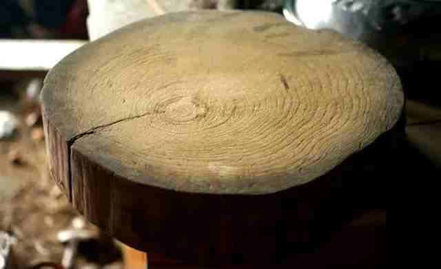 4 thu nay trong nha bep cua moi nha la 