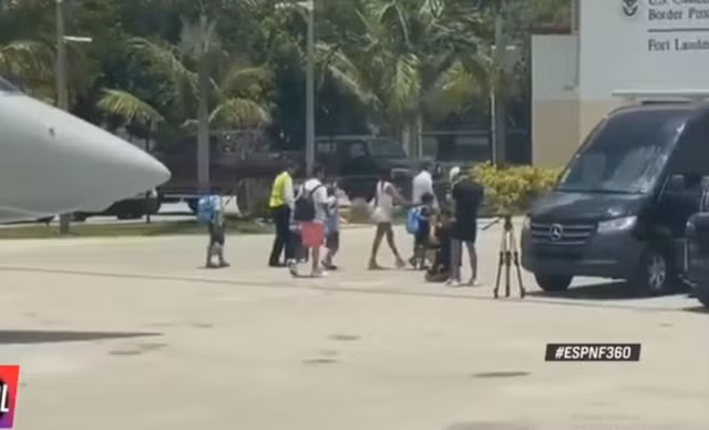 Messi đã đến Mỹ để chốt hợp đồng cùng Inter Miami Messi da den My de chot hop dong cung Inter Miami