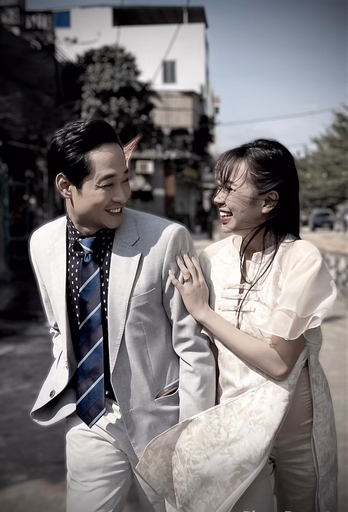 Mạnh Hưng tiết lộ cách đóng người đã có gia đình dù chưa vợ - Hình 2 Manh Hung tiet lo cach dong nguoi da co gia dinh du chua vo-Hinh-2