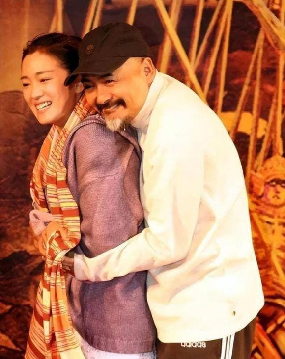 Củng Lợi và Châu Nhuận Phát từng là bạn diễn trong "Hoàng Kim Giáp".