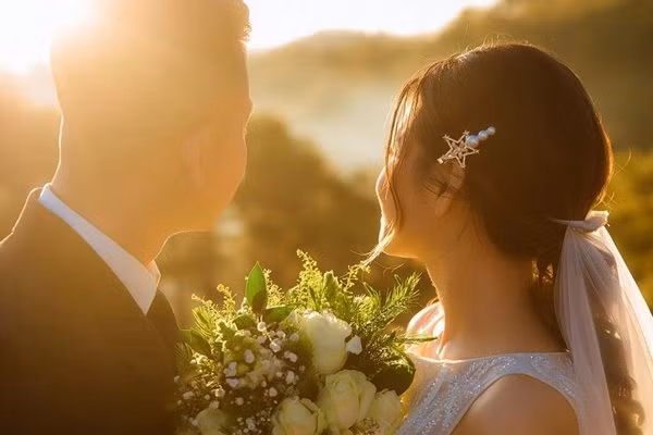 Du ban trai co thuyet phuc, toi van giu quan diem khong lam dau