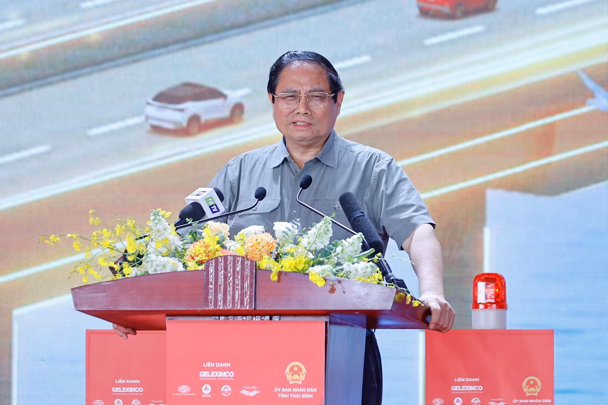 Thu tuong du le khoi cong tuyen cao toc qua Thai Binh, Nam Dinh