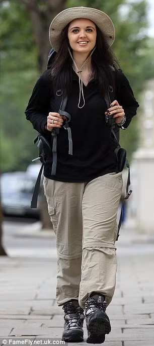 Mặc dù tình trạng bệnh ngày càng xấu đi nhưng điều đó không hề cản trở được nghị lực sống phi thường của thiếu nữ xinh đẹp này.