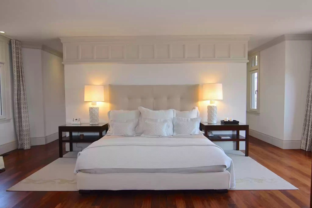 Khu biệt thự có tới 7 phòng ngủ. Ảnh: Realtor.