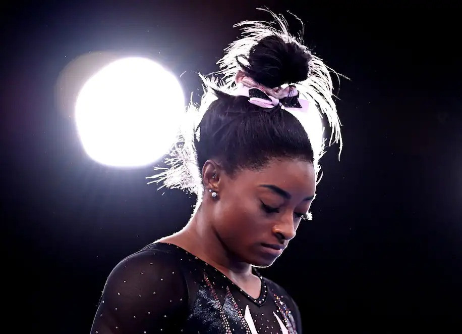 Hang loat VDV nu the hien thai do khi bi tan cong gioi tinh-Hinh-2