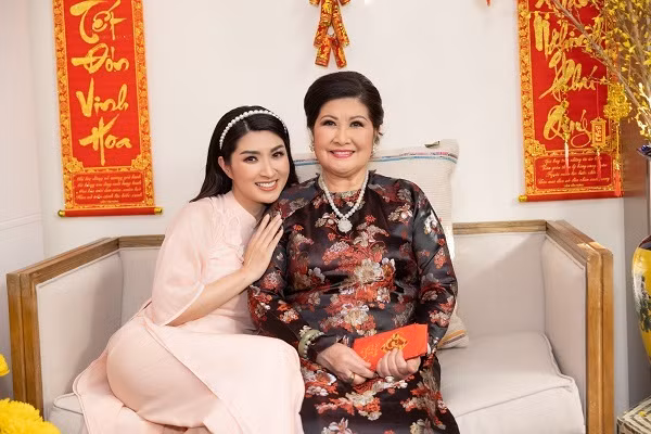 Tet xa que cua Hong Nhung, Duc Tien, Ngoc Quyen-Hinh-2