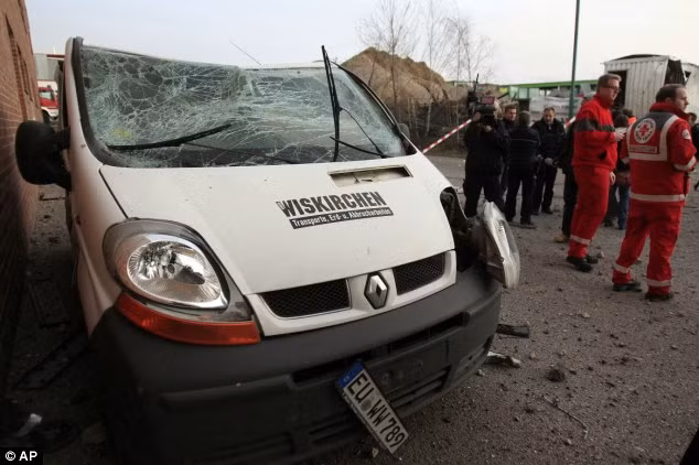 Tuy nhiên, hiếm có quả bom nào phát nổ gây thương vong và thiệt hại nặng nề.