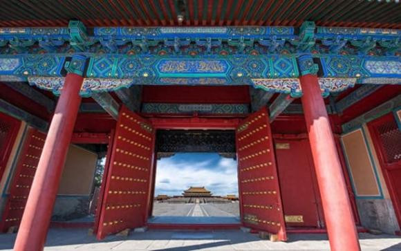 Giai ma 81 chiec dinh tron vang tren cong Tu Cam Thanh-Hinh-2