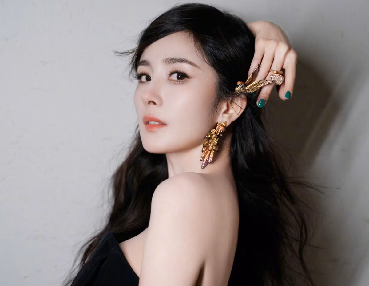 Dong phim 30 nam, Duong Mich van phai hoc lai dien xuat