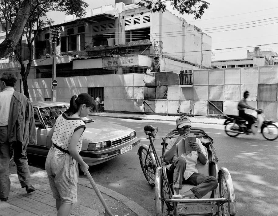 Góc phố buổi sáng.