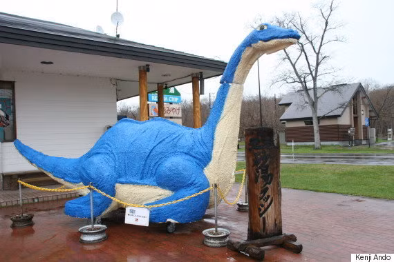 Báo cáo cho thấy nó có thể bơi nhanh như một chiếc xuồng máy. Lần xuất hiện nổi tiếng nhất của Kusshii là vào năm 1973, trước sự chứng kiến của 40 nhà sinh học đến từ Đại học Hokkaido.