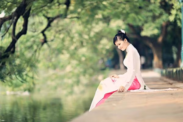 "Khoảng lặng dành cho em".