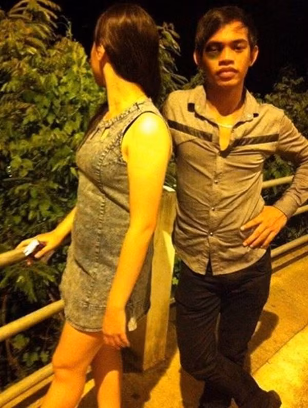 Nam sinh bầm mặt vì sàm sỡ bạn gái?