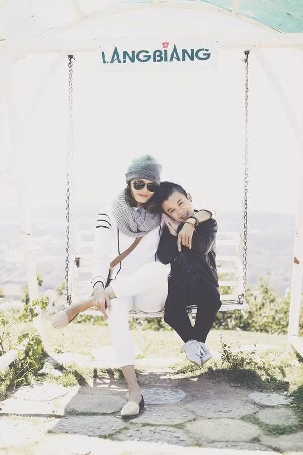 Cả hai đều cảm thấy rất hạnh phúc khi ở bên cạnh nhau.