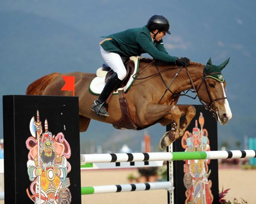Để giành quyền đăng cai ASIAD 18, Việt Nam phải tổ chức môn cưỡi ngựa (equestrian) như tại ASIAD 16 tại Quảng Châu năm 2010.