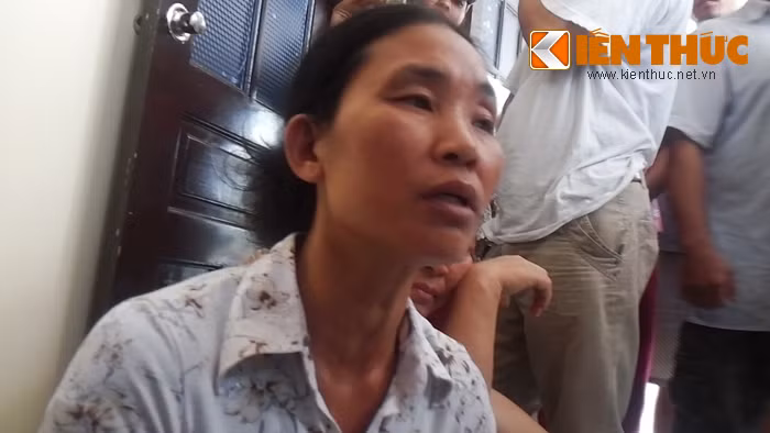 Bà Bùi Thị Huê, bác ruột cháu N.T.H.N kể lại vụ việc.