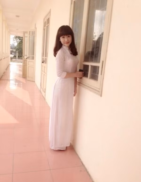 Yến Tatoo còn sở sở hữu một khuôn mặt xinh xắn, vóc dáng ưa nhìn.