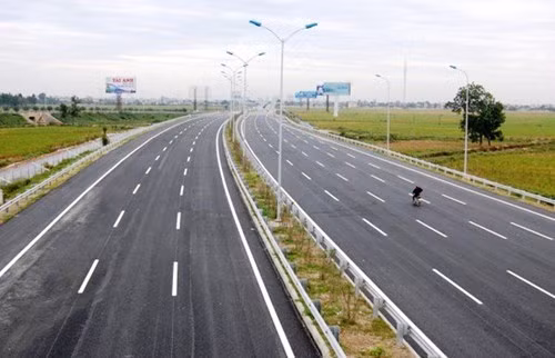 Hai tuyến hành lang đường Võ Nguyên Giáp sẽ không được đặt biển quảng cáo.