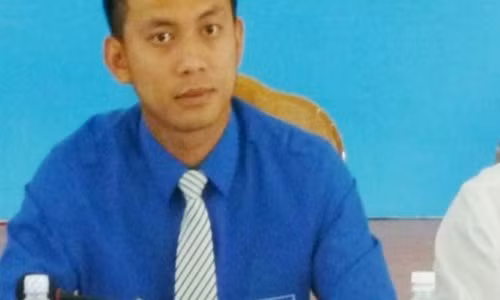 Ông Nguyễn Bá Cảnh.