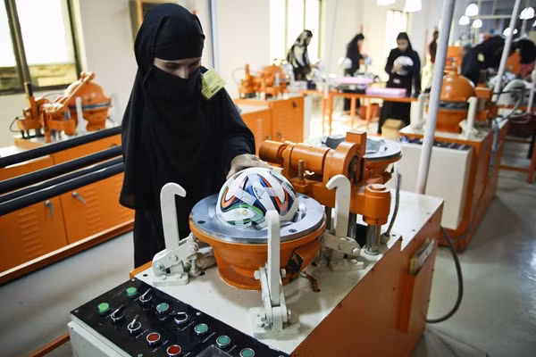 Kiểm tra khắt khe mỗi sản phẩm.