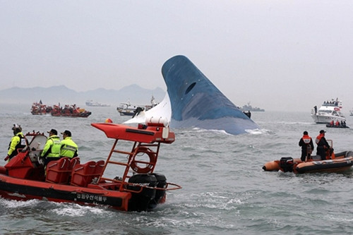 Thương tâm tin nhắn của học sinh trong vụ chìm tàu Hàn Quốc ảnh 2