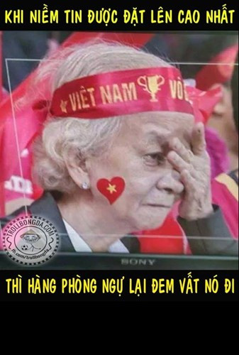 Thất bại của ĐT Việt Nam một lần nữa làm niềm tin của người hâm mộ vào bóng đá nước nhà tiếp tục sụt giảm. Trận thua sốc này bị nhiều người chê trách thậm chí các cầu thủ còn bị nghi ngờ bán độ. Các cơ quan chức năng vào cuộc điều tra tiêu cực, các cầu thủ chịu áp lực nặng nề, cổ động viên buồn chán, thất vọng... là những gì xảy ra gây xôn xao dư luận những ngày qua.