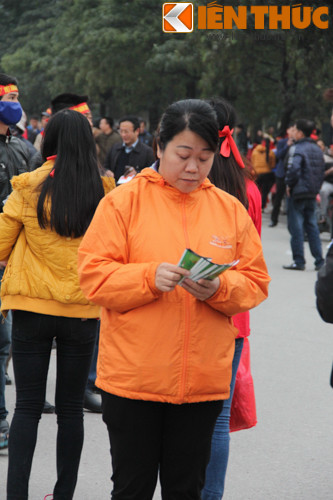 Mặc dù vậy, vẫn có những tay phe vé chấp nhận bán phá giá để "giải quyết nhanh gọn" nhưng vẫn thu được lãi bởi giá vé gốc rất thấp.