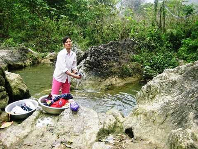 Bí ẩn về “hang nuốt người” ở Lào Cai - Hình 2 Bi an ve “hang nuot nguoi” o Lao Cai-Hinh-2