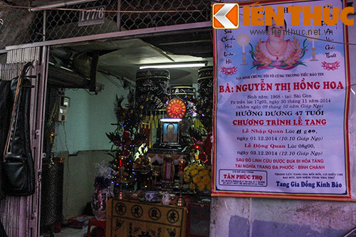 Thi thể của nạn nhân được người nhà đưa về để tổ chức tang lễ. Thi thể của nạn nhân được người nhà đưa về để tổ chức tang lễ.