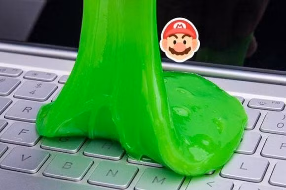 Lam the nao de lam sach bui ban trong lo dien thoai?-Hinh-3